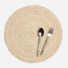 Load image into Gallery viewer, Zoey Round Placemats