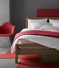 Load image into Gallery viewer, Fern Percale Sheet Set