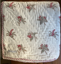 Load image into Gallery viewer, Floral Quilt