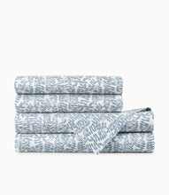 Load image into Gallery viewer, Fern Percale Sheet Set