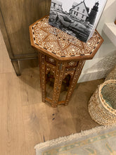 Load image into Gallery viewer, Handmade Petal Bone Inlaid Table