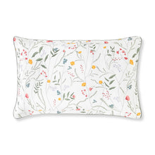 Load image into Gallery viewer, Infantas Bedding Collection - White