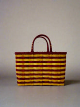 Load image into Gallery viewer, Retro Travel Tote