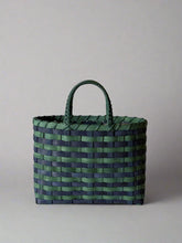 Load image into Gallery viewer, Retro Travel Tote
