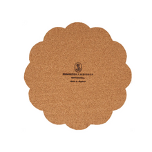 Load image into Gallery viewer, Fraises Des Bois Scalloped Cork-backed Placemat