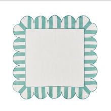 Load image into Gallery viewer, Scalloped Linen Napkins - Set of Four
