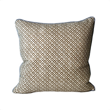 Load image into Gallery viewer, Augustine Cocoa Pillow with Water Cord