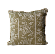 Load image into Gallery viewer, Bouquet Pillow with Brush Fringe