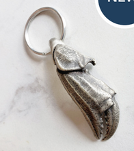 Load image into Gallery viewer, Crab Claw Key Chain Bottle Opener