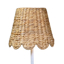 Load image into Gallery viewer, Scalloped Water Hyacinth Woven Lampshade