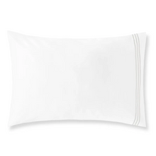 Load image into Gallery viewer, Alvorada Pillowcase Pair