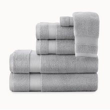 Load image into Gallery viewer, Diamond Towel Set