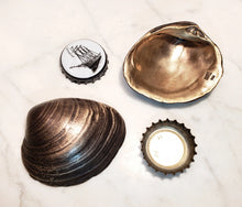 Load image into Gallery viewer, Quahog Shell Bottle Opener