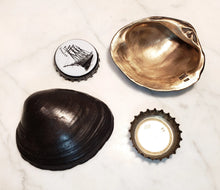 Load image into Gallery viewer, Quahog Shell Bottle Opener