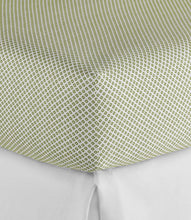 Load image into Gallery viewer, Emma Sateen Fitted Sheet -- King