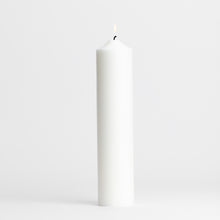 Load image into Gallery viewer, Scandinavian Pillar Candle