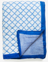Load image into Gallery viewer, Jenima Quilt
