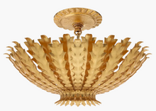 Load image into Gallery viewer, Hampton Small Chandelier