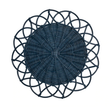 Load image into Gallery viewer, Wicker Table Mat